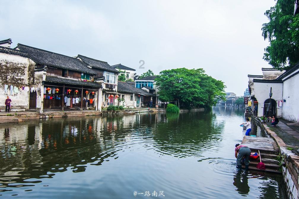 情侣租房应该AA还是男生交房租?游戏画面